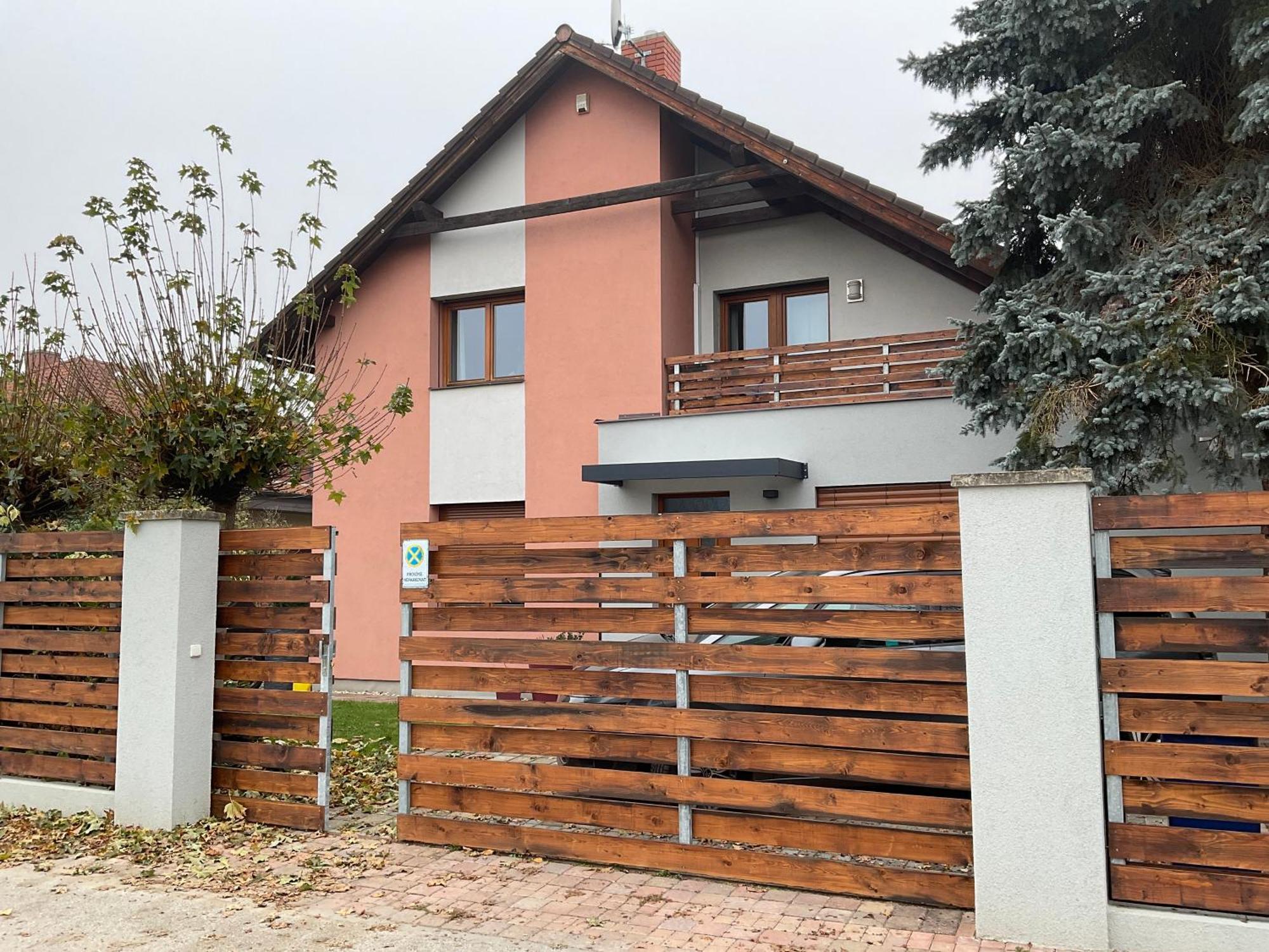 Apartman U Lesa Nove Jirny Nové Jirny Exterior foto